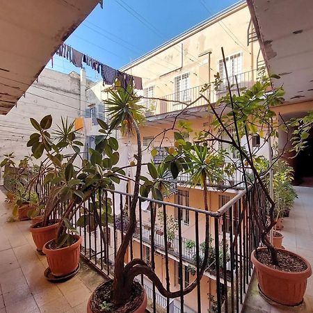 Domus Lou Elegante Appartamento In Trastevere Roma Dış mekan fotoğraf